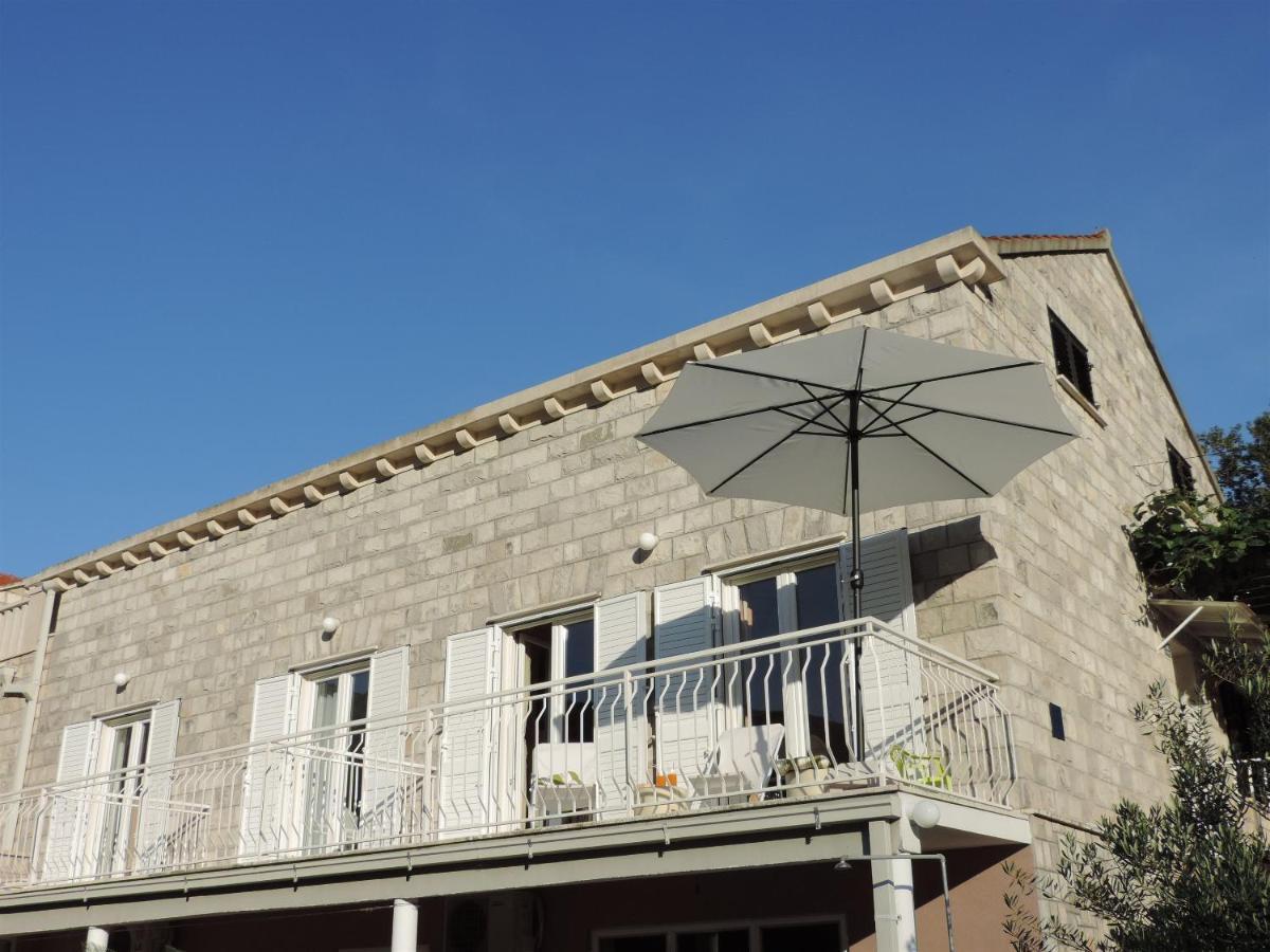 Apartments Kruno Затон Екстериор снимка