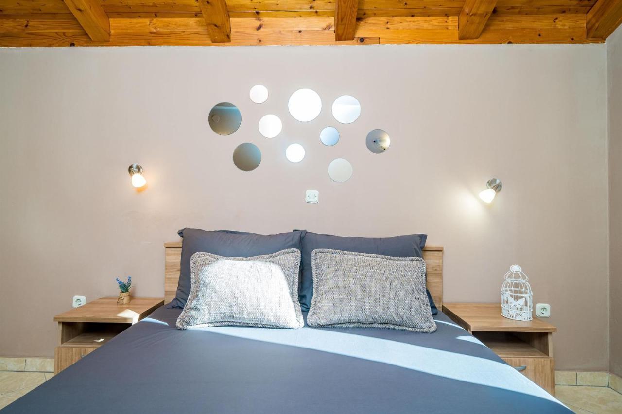 Apartments Kruno Затон Екстериор снимка