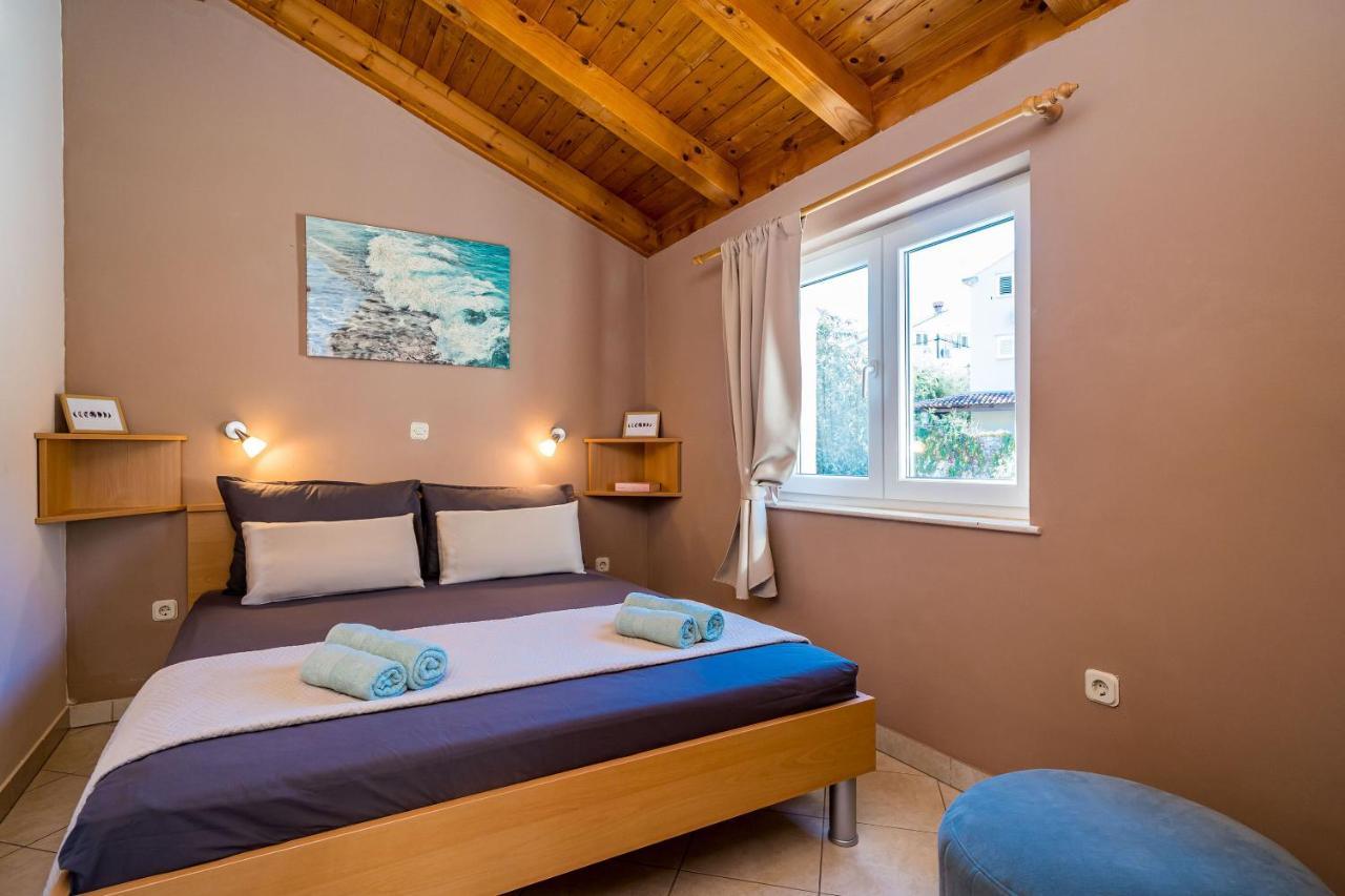 Apartments Kruno Затон Екстериор снимка
