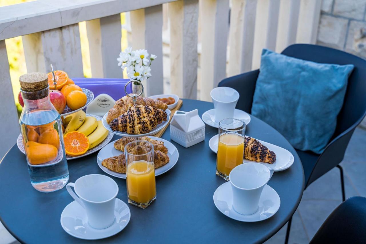 Apartments Kruno Затон Екстериор снимка
