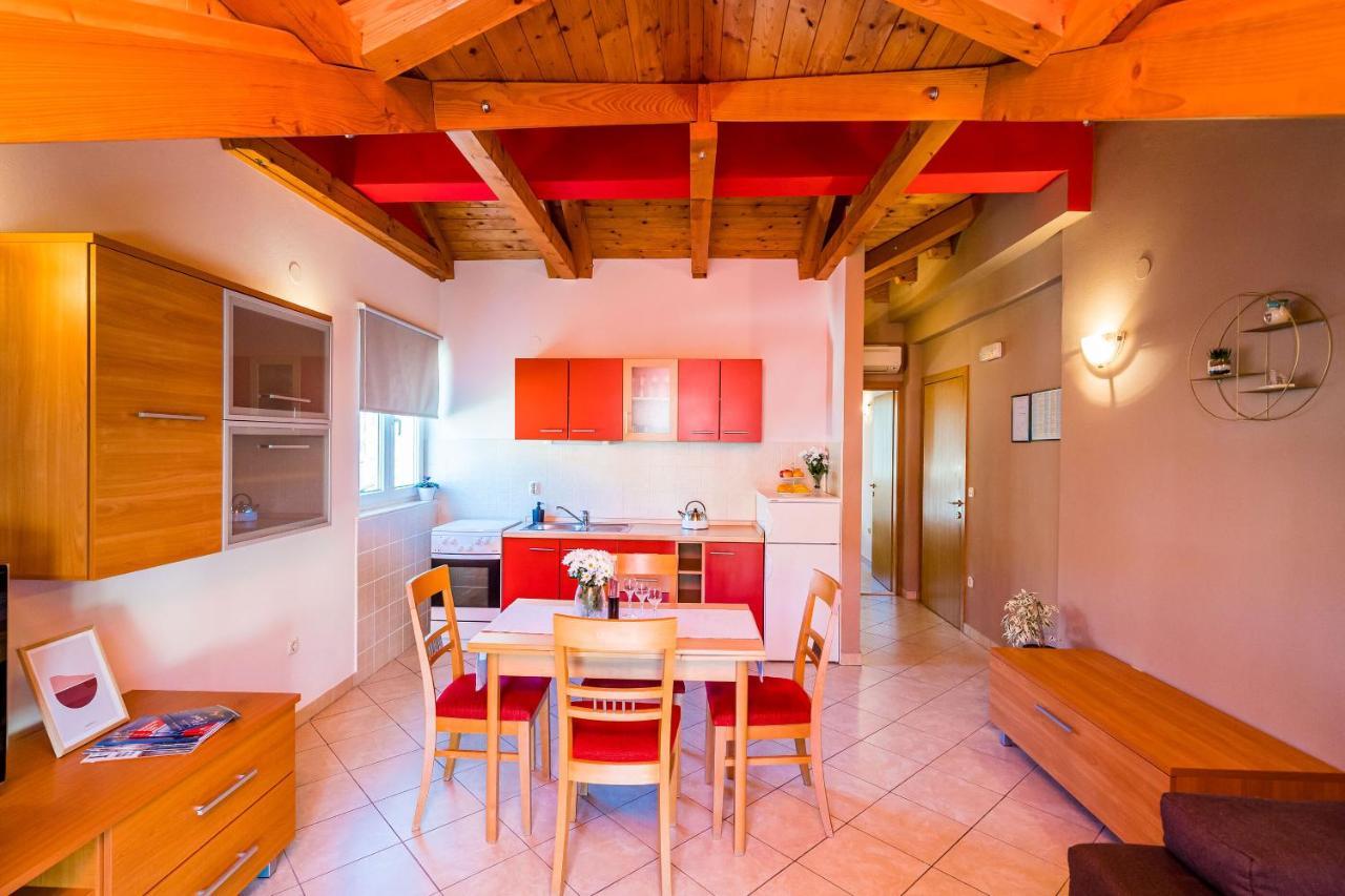 Apartments Kruno Затон Екстериор снимка